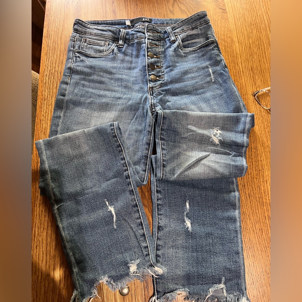 Kut From The Kloth blue jeans.